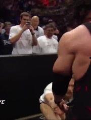 搞笑摔跤视频大全